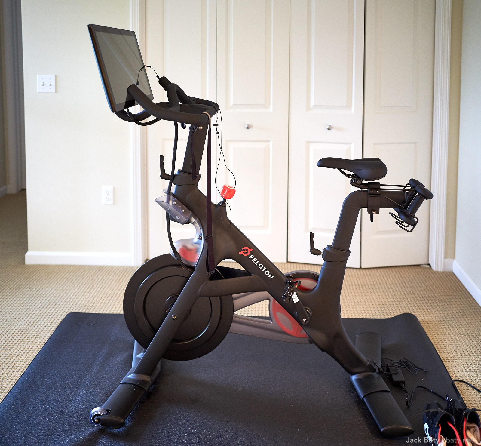 Peloton Cycle /img/2018/2018-12-02_peloton.jpg